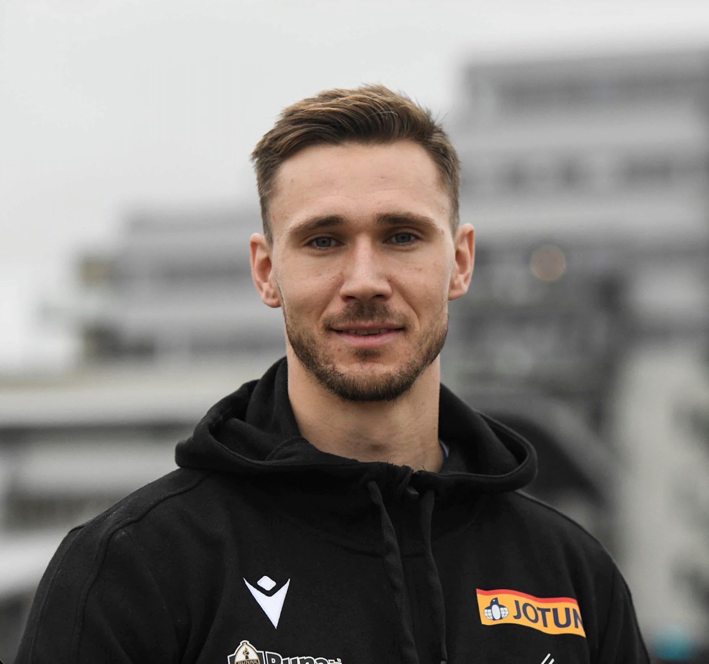 Kristoffer S. Henriksen